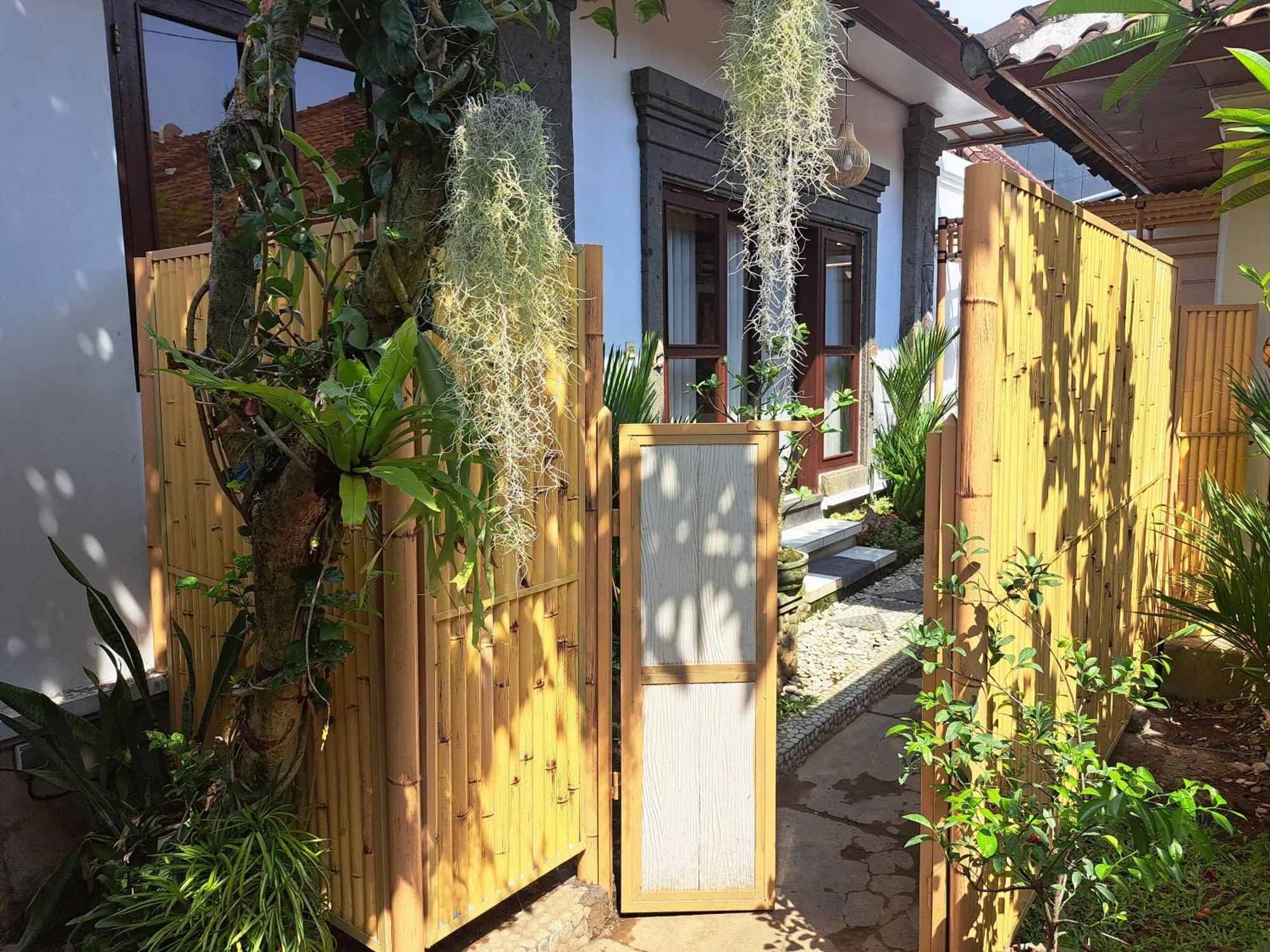 Ascarya Guest House Санур Экстерьер фото