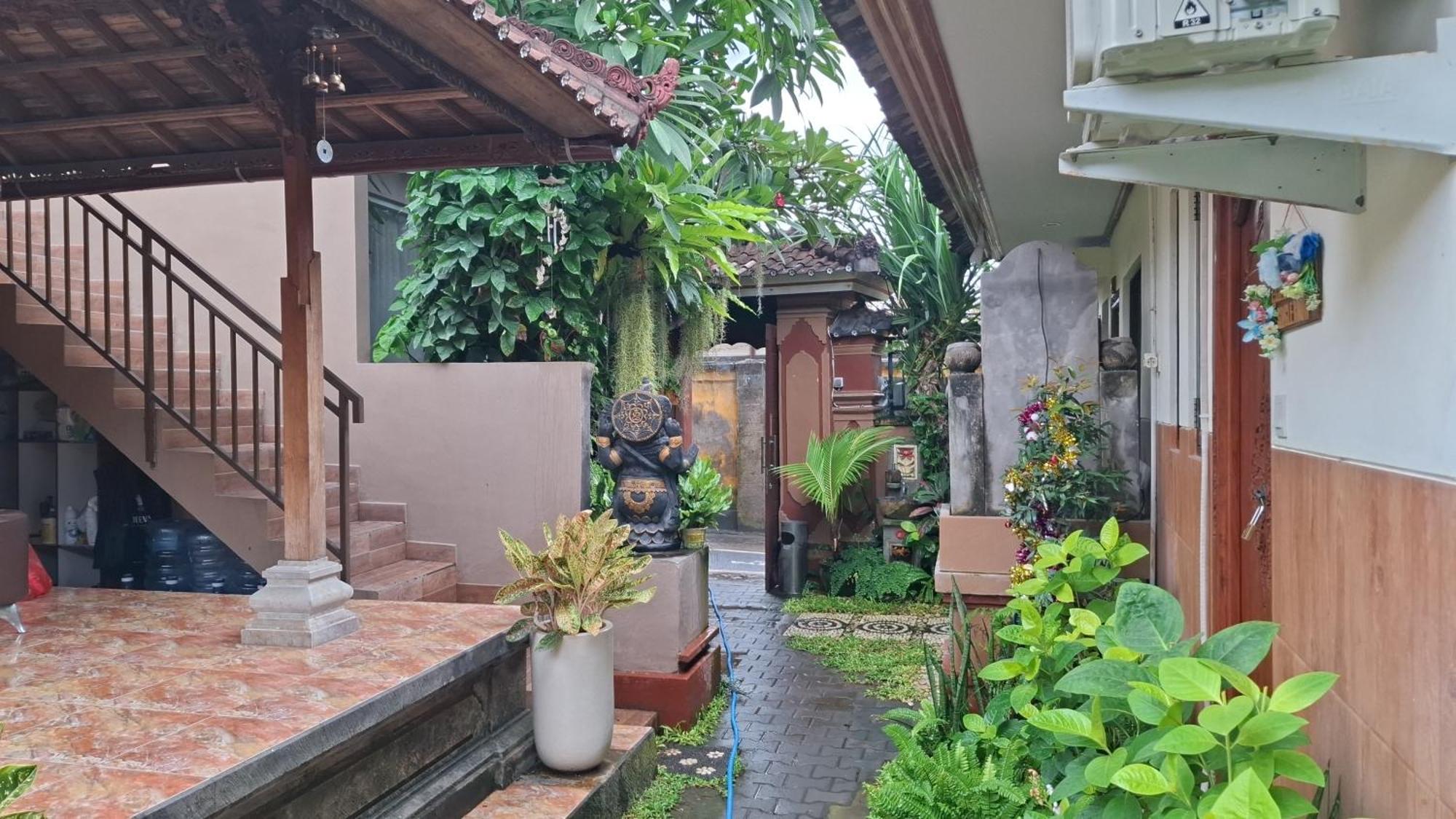 Ascarya Guest House Санур Экстерьер фото
